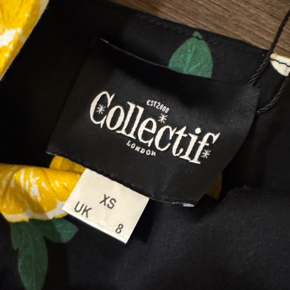 Collectif Black Crop Top with Lemon Print - Picture 3 of 7